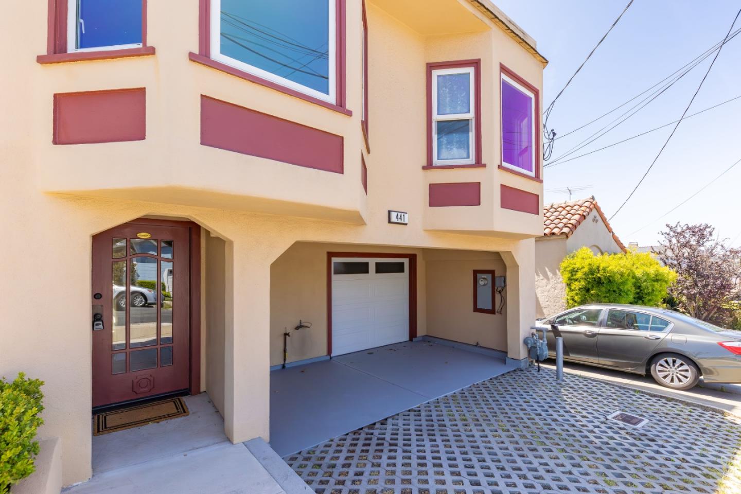 Detail Gallery Image 2 of 49 For 441 Hazel Ave, San Bruno,  CA 94066 - 2 Beds | 2 Baths