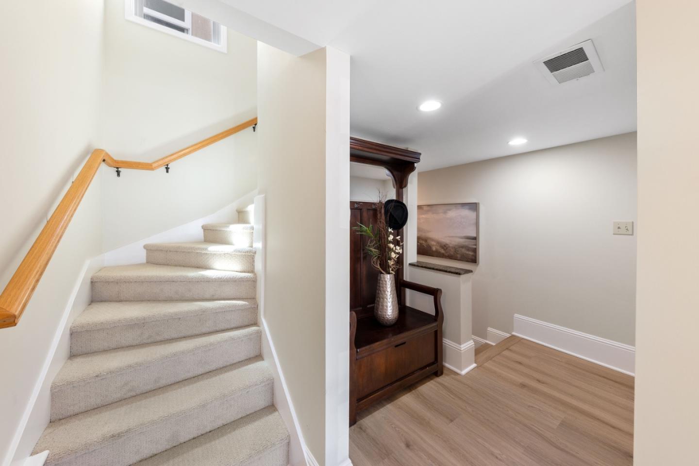 Detail Gallery Image 3 of 49 For 441 Hazel Ave, San Bruno,  CA 94066 - 2 Beds | 2 Baths