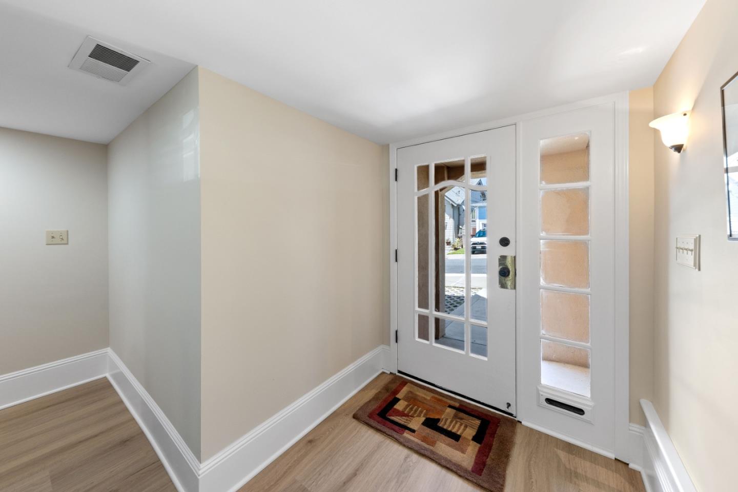 Detail Gallery Image 4 of 49 For 441 Hazel Ave, San Bruno,  CA 94066 - 2 Beds | 2 Baths