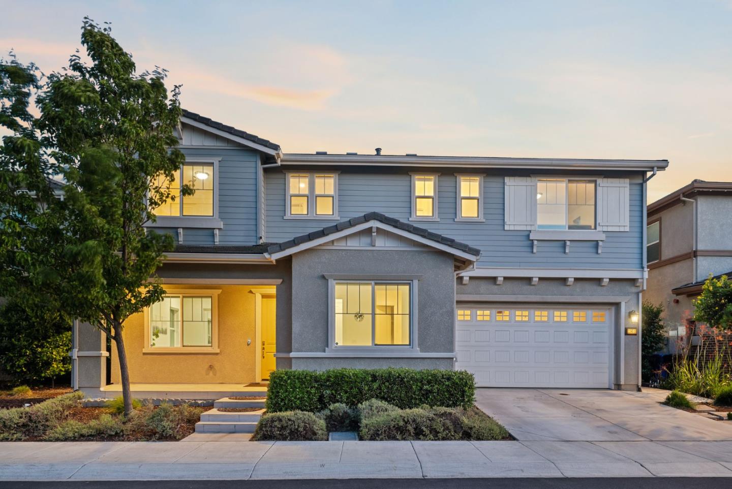 Detail Gallery Image 1 of 61 For 39441 Humpback Whale Rd, Newark,  CA 94560 - 5 Beds | 4/1 Baths