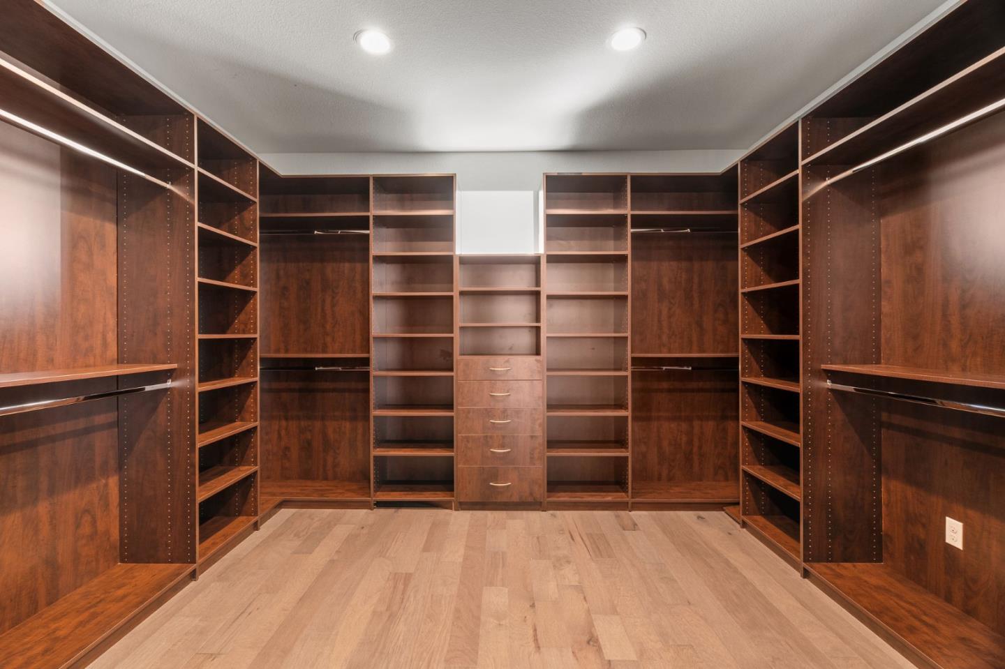 Detail Gallery Image 33 of 61 For 39441 Humpback Whale Rd, Newark,  CA 94560 - 5 Beds | 4/1 Baths
