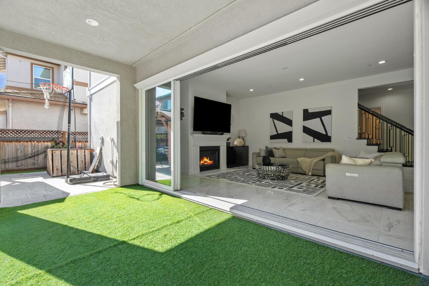 Detail Gallery Image 52 of 61 For 39441 Humpback Whale Rd, Newark,  CA 94560 - 5 Beds | 4/1 Baths