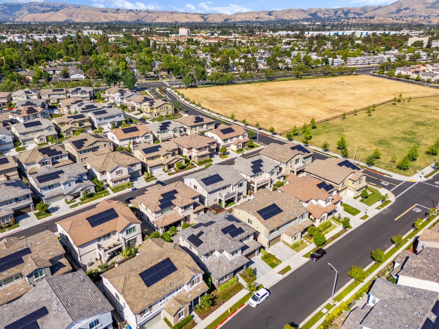 Detail Gallery Image 59 of 61 For 39441 Humpback Whale Rd, Newark,  CA 94560 - 5 Beds | 4/1 Baths