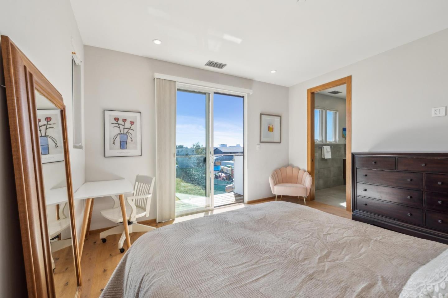 Detail Gallery Image 25 of 42 For 2786 Pullman Ave, Half Moon Bay,  CA 94019 - 4 Beds | 3 Baths
