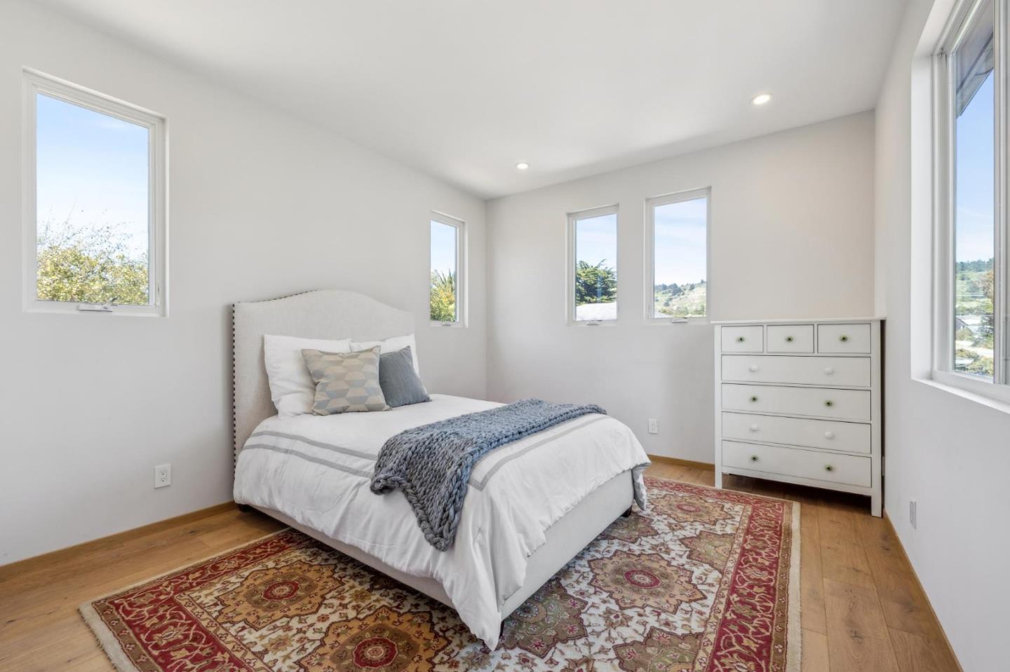 Detail Gallery Image 32 of 42 For 2786 Pullman Ave, Half Moon Bay,  CA 94019 - 4 Beds | 3 Baths