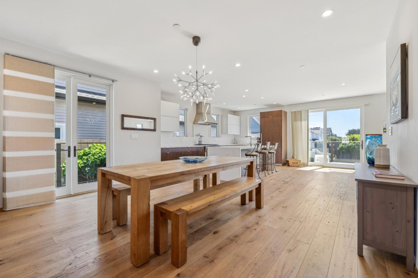 Detail Gallery Image 6 of 42 For 2786 Pullman Ave, Half Moon Bay,  CA 94019 - 4 Beds | 3 Baths