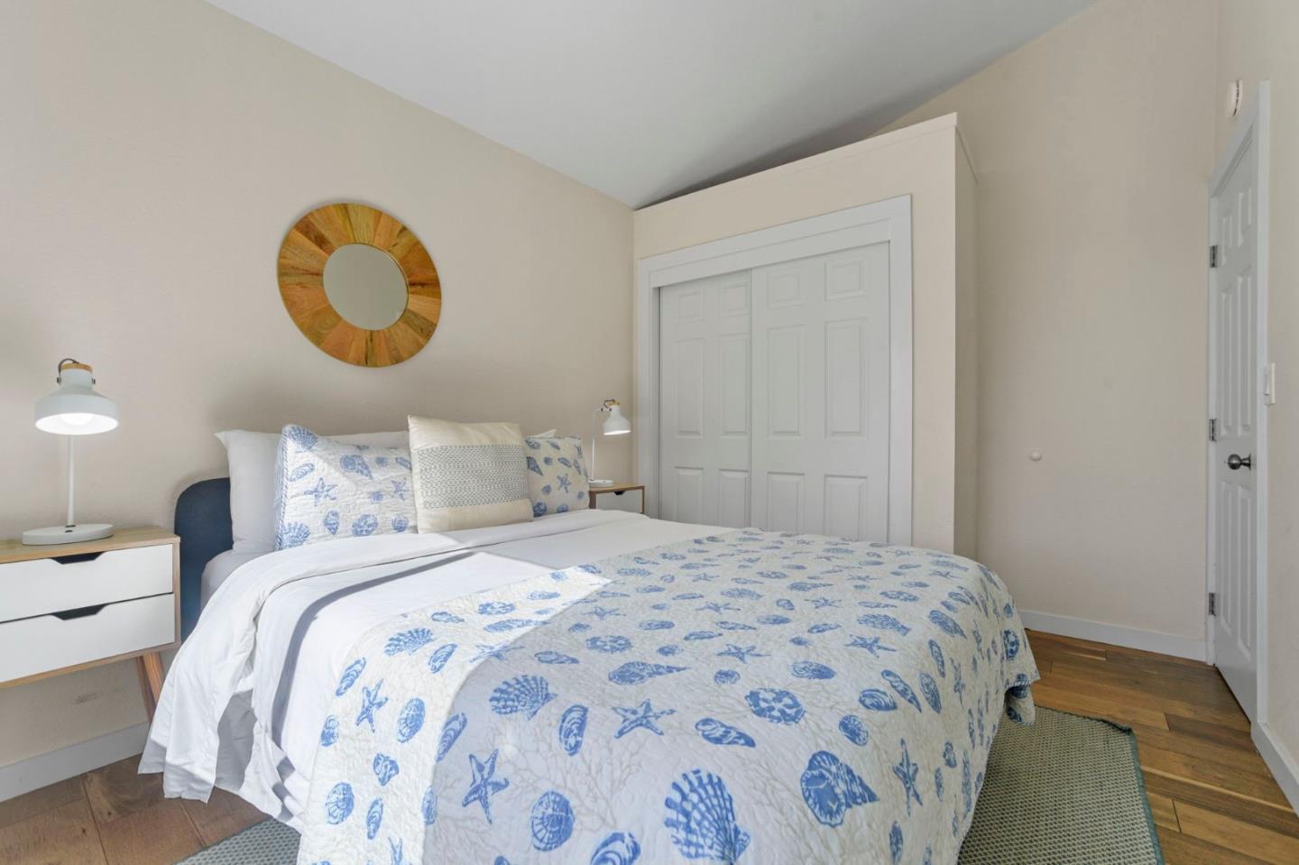 Detail Gallery Image 30 of 39 For 472 Lewis Ln, Pacifica,  CA 94044 - 6 Beds | 3 Baths