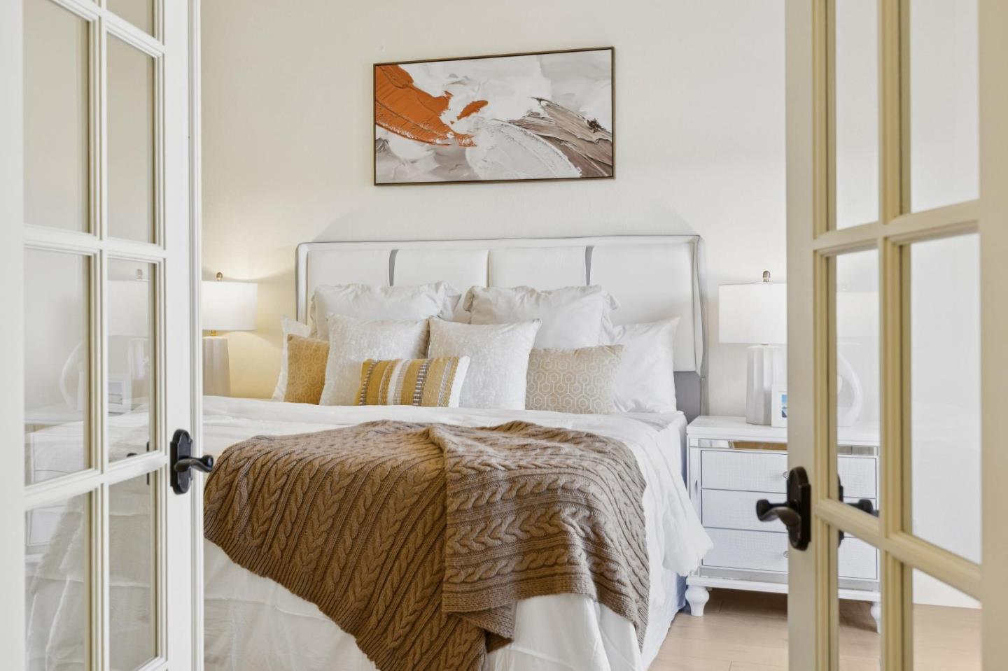 Detail Gallery Image 22 of 58 For 2309 Vista Del Mar, San Mateo,  CA 94404 - 2 Beds | 2 Baths