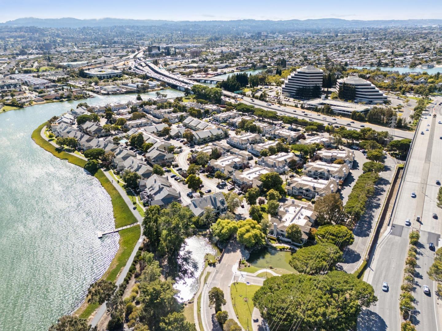 Detail Gallery Image 37 of 58 For 2309 Vista Del Mar, San Mateo,  CA 94404 - 2 Beds | 2 Baths