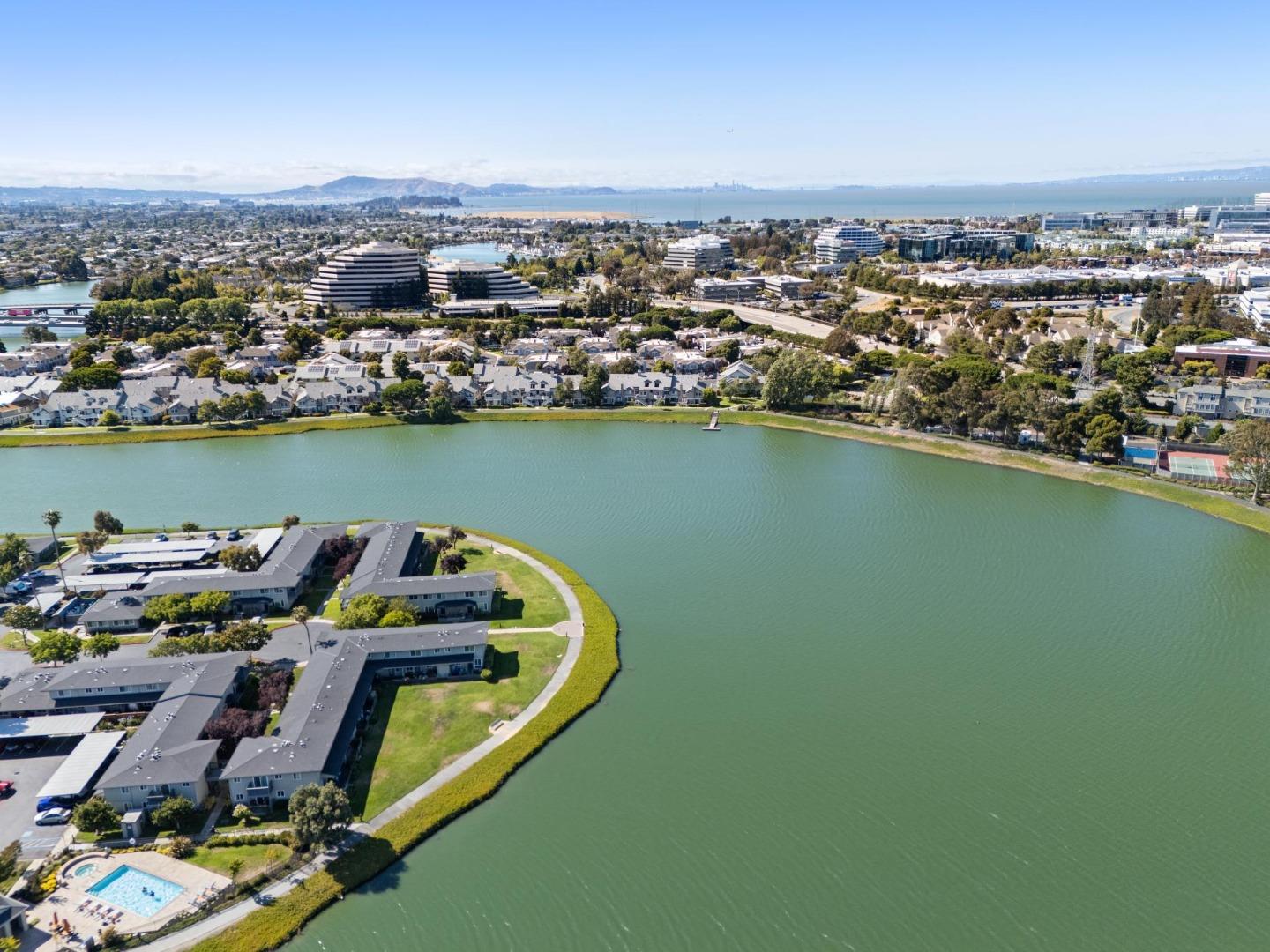 Detail Gallery Image 38 of 58 For 2309 Vista Del Mar, San Mateo,  CA 94404 - 2 Beds | 2 Baths
