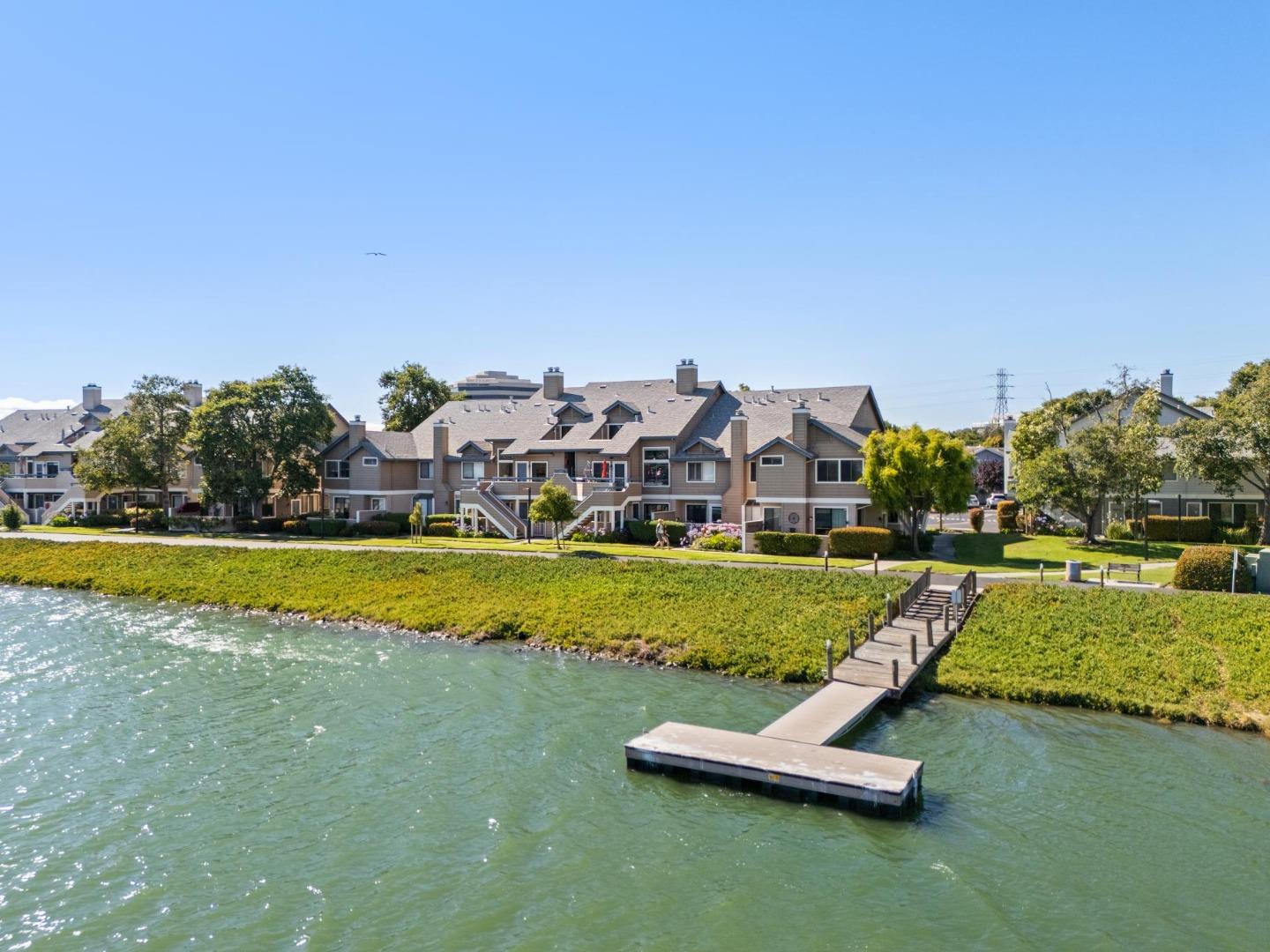 Detail Gallery Image 42 of 58 For 2309 Vista Del Mar, San Mateo,  CA 94404 - 2 Beds | 2 Baths