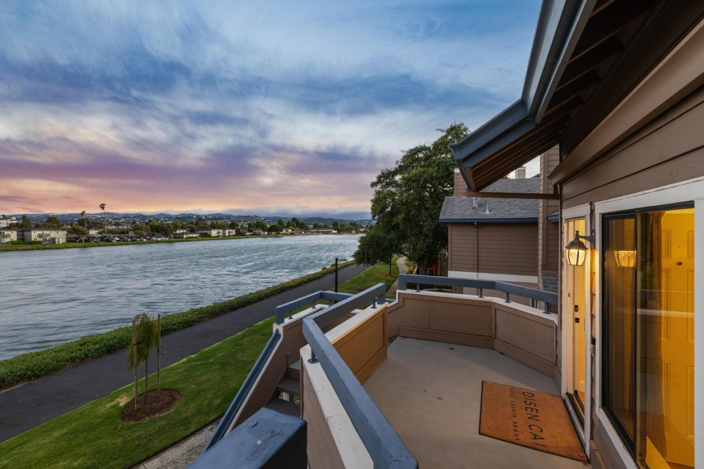Detail Gallery Image 50 of 58 For 2309 Vista Del Mar, San Mateo,  CA 94404 - 2 Beds | 2 Baths
