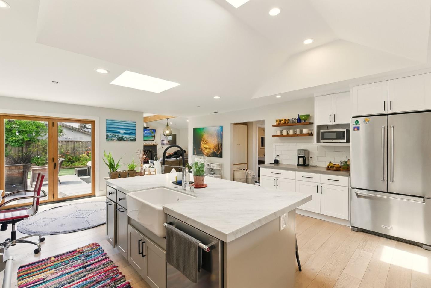 Detail Gallery Image 19 of 36 For 301 25th Ave, Santa Cruz,  CA 95062 - 3 Beds | 3 Baths