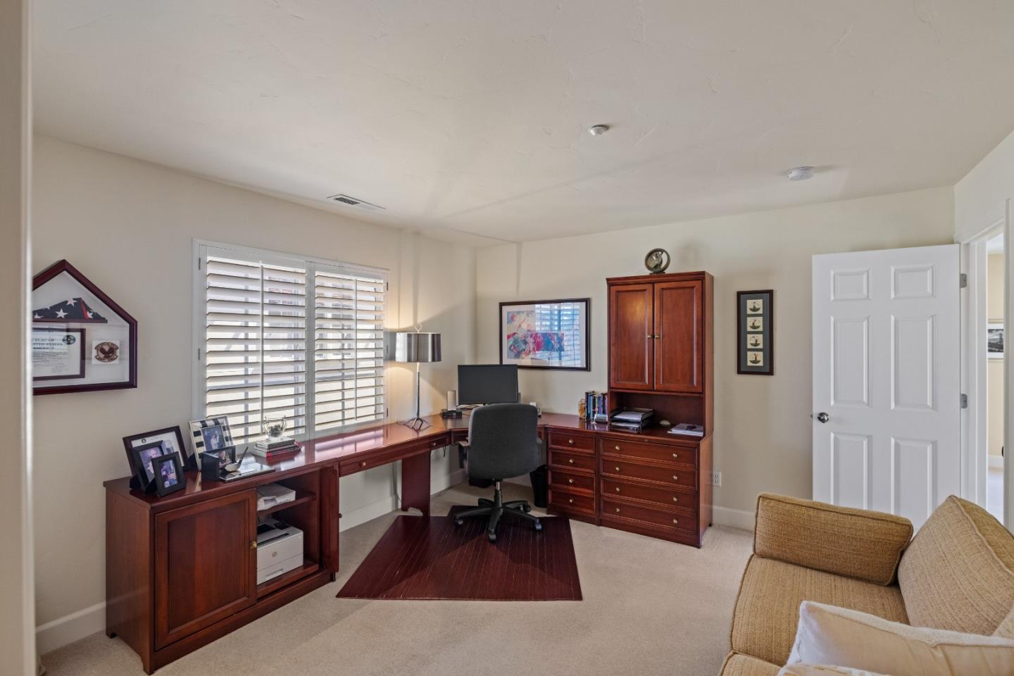 Detail Gallery Image 14 of 30 For 200 Mirasol Way, Monterey,  CA 93940 - 4 Beds | 4/1 Baths