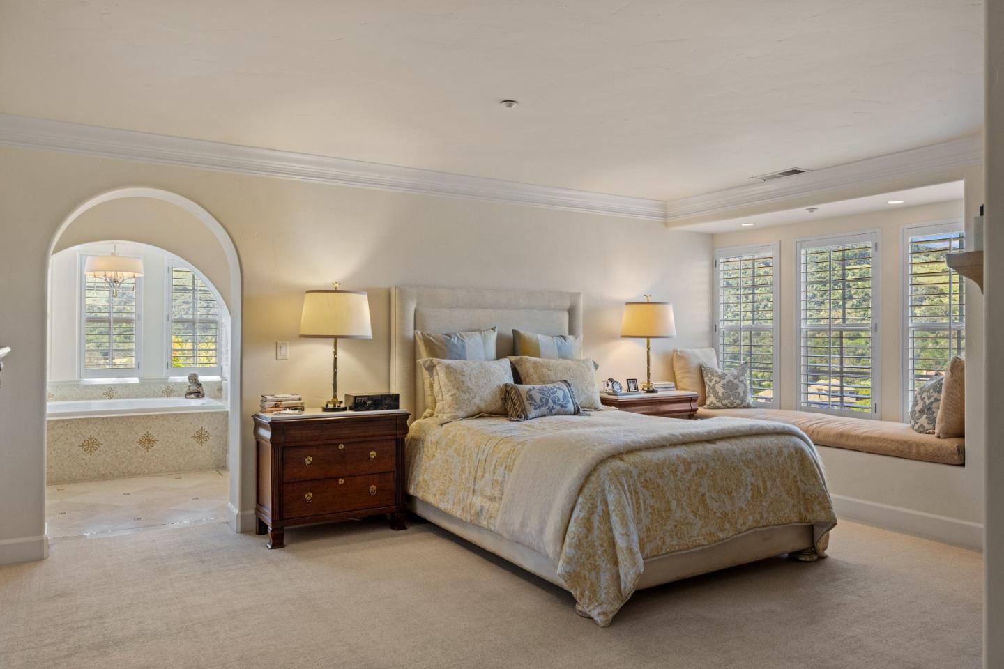 Detail Gallery Image 15 of 30 For 200 Mirasol Way, Monterey,  CA 93940 - 4 Beds | 4/1 Baths