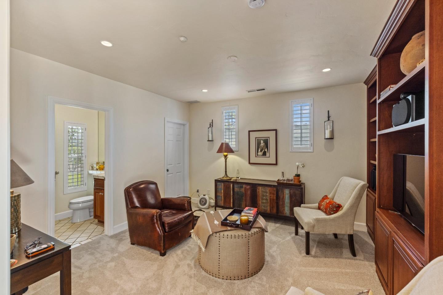 Detail Gallery Image 24 of 30 For 200 Mirasol Way, Monterey,  CA 93940 - 4 Beds | 4/1 Baths