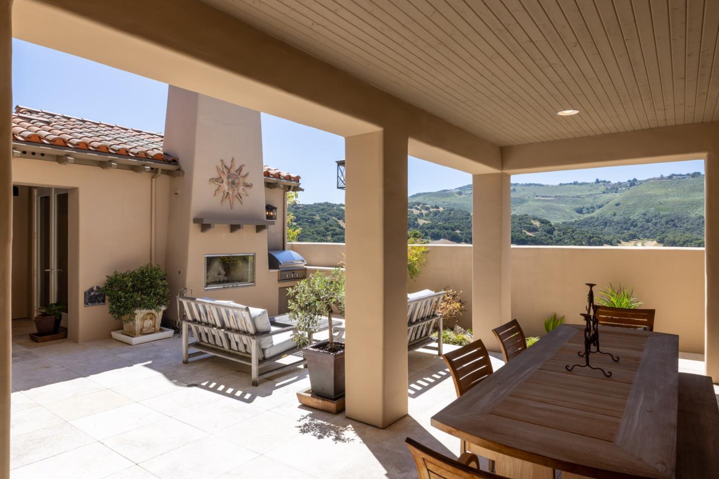 Detail Gallery Image 25 of 30 For 200 Mirasol Way, Monterey,  CA 93940 - 4 Beds | 4/1 Baths