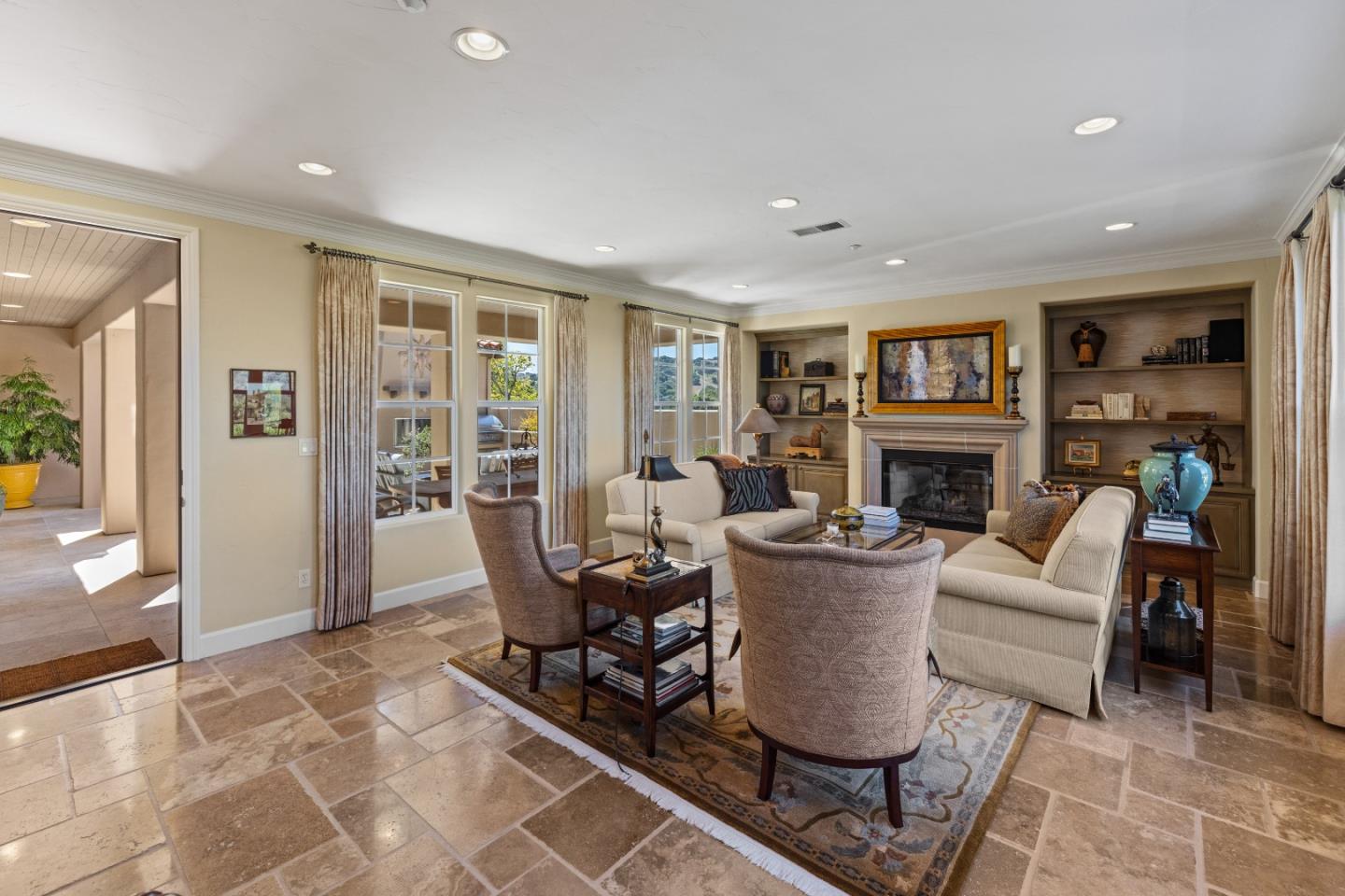 Detail Gallery Image 7 of 30 For 200 Mirasol Way, Monterey,  CA 93940 - 4 Beds | 4/1 Baths