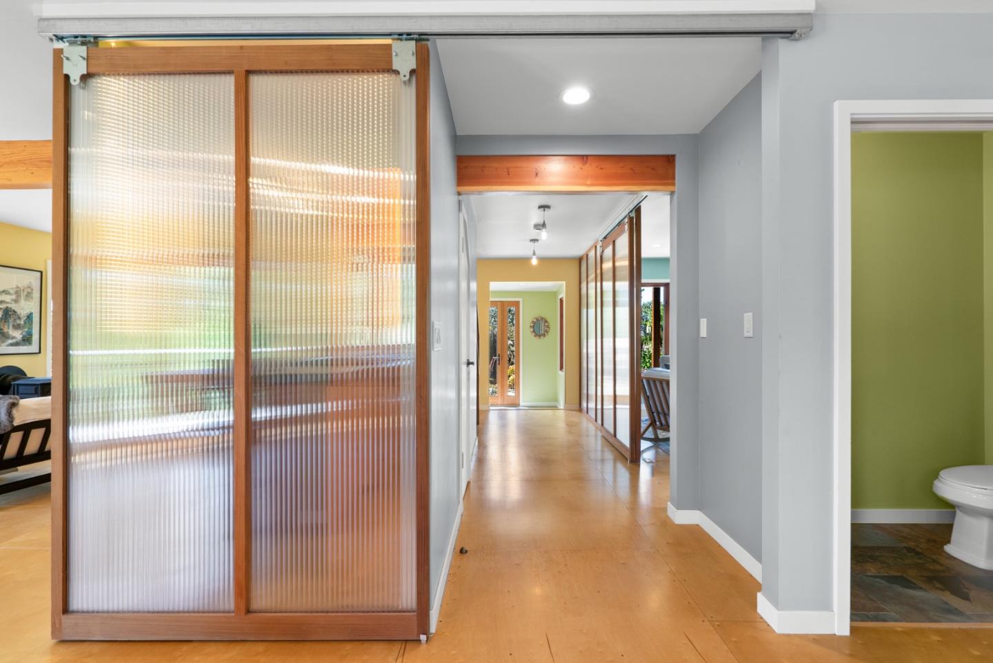 Detail Gallery Image 19 of 91 For 280 Azalea Ln, Santa Cruz,  CA 95060 - 3 Beds | 2/1 Baths