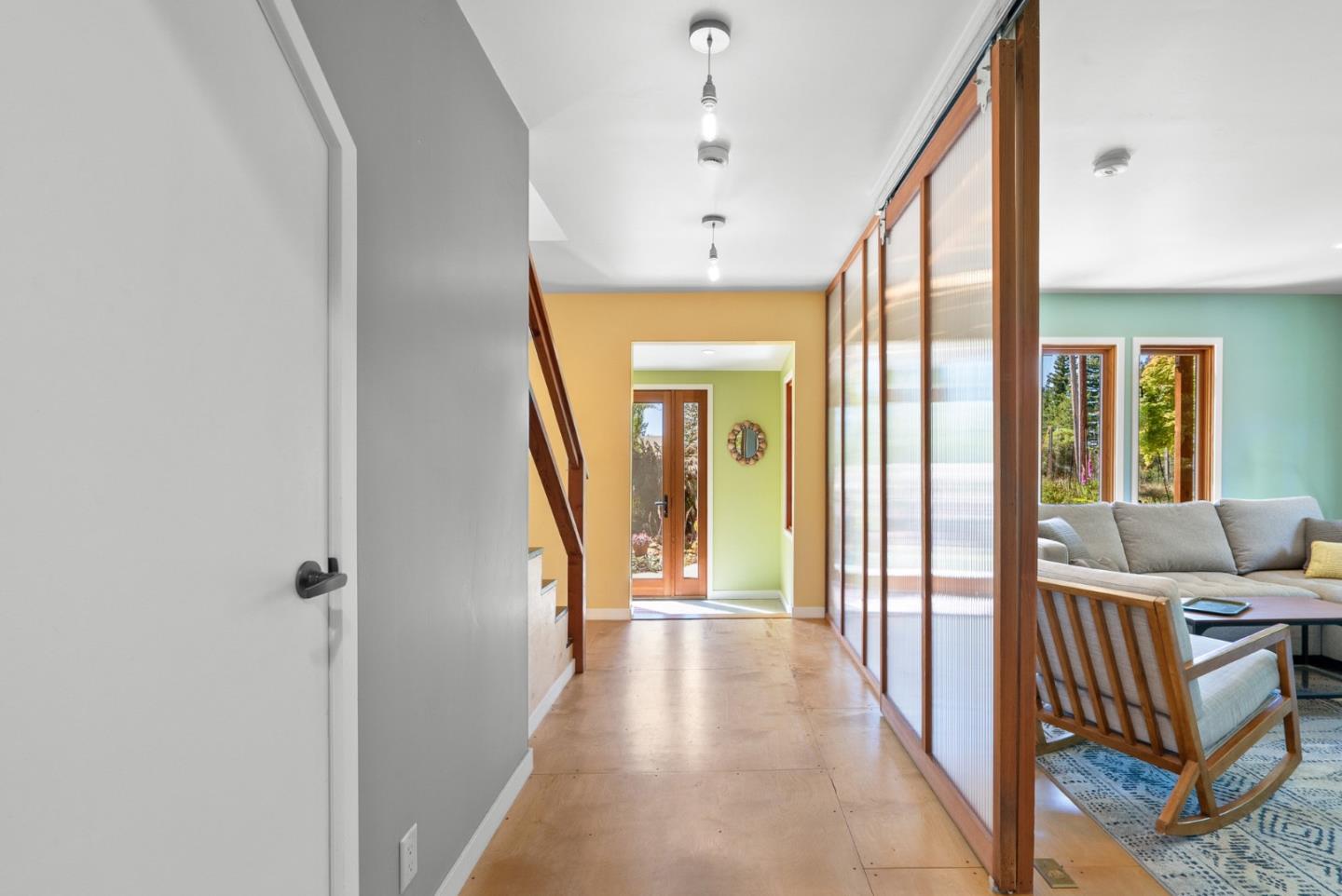Detail Gallery Image 23 of 91 For 280 Azalea Ln, Santa Cruz,  CA 95060 - 3 Beds | 2/1 Baths