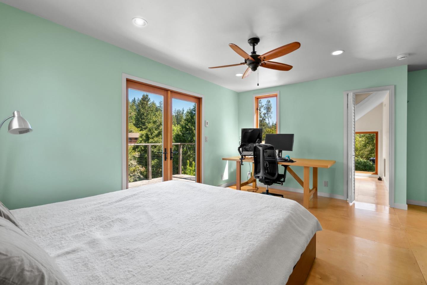 Detail Gallery Image 39 of 91 For 280 Azalea Ln, Santa Cruz,  CA 95060 - 3 Beds | 2/1 Baths