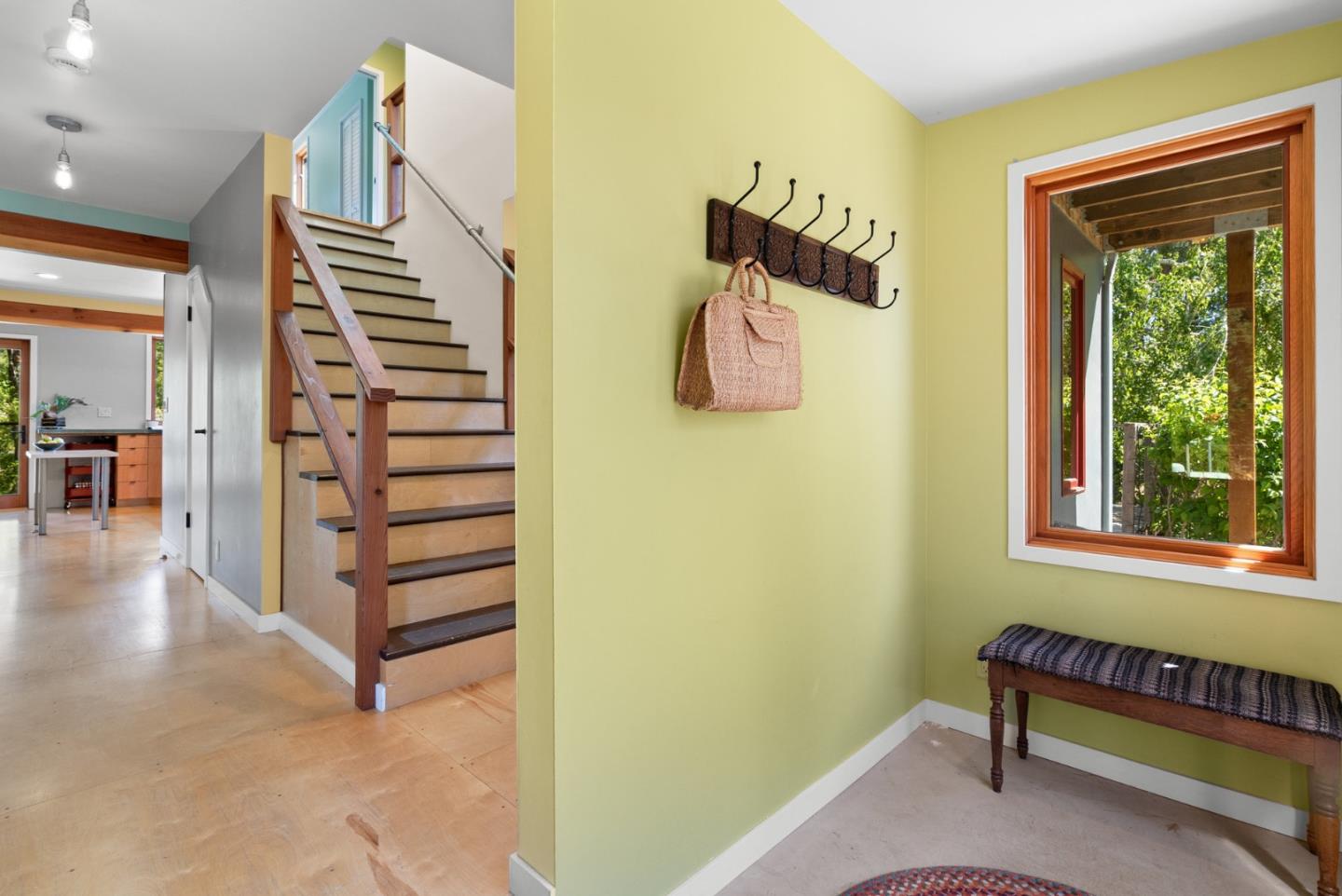 Detail Gallery Image 5 of 91 For 280 Azalea Ln, Santa Cruz,  CA 95060 - 3 Beds | 2/1 Baths