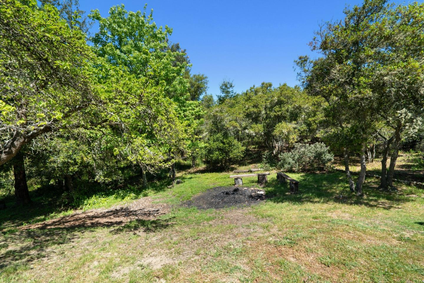 Detail Gallery Image 73 of 91 For 280 Azalea Ln, Santa Cruz,  CA 95060 - 3 Beds | 2/1 Baths