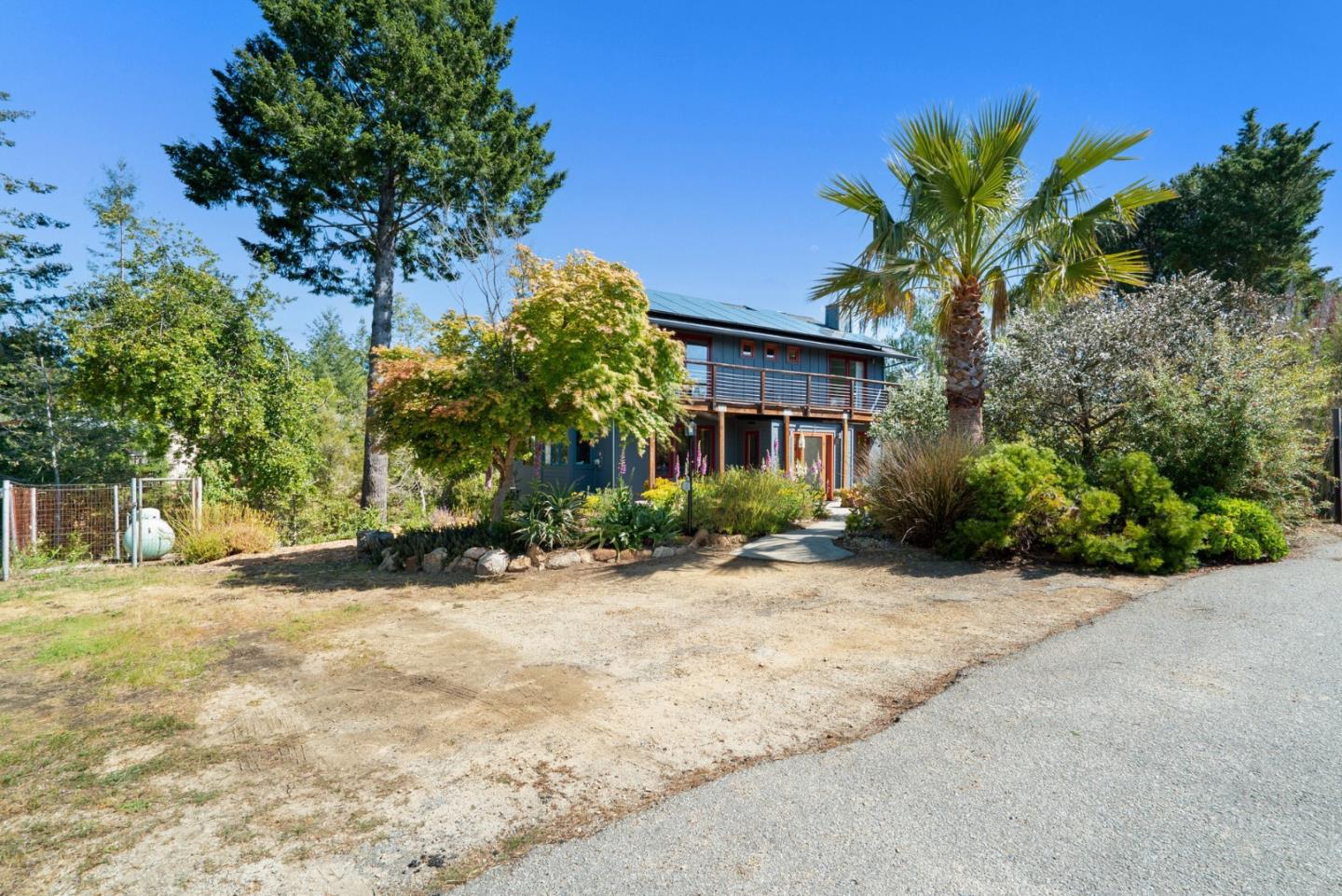 Detail Gallery Image 84 of 91 For 280 Azalea Ln, Santa Cruz,  CA 95060 - 3 Beds | 2/1 Baths