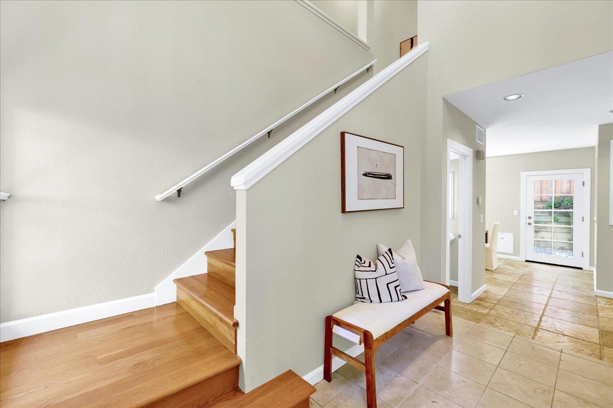 Detail Gallery Image 10 of 37 For 20486 Pierce Rd, Saratoga,  CA 95070 - 3 Beds | 2/1 Baths