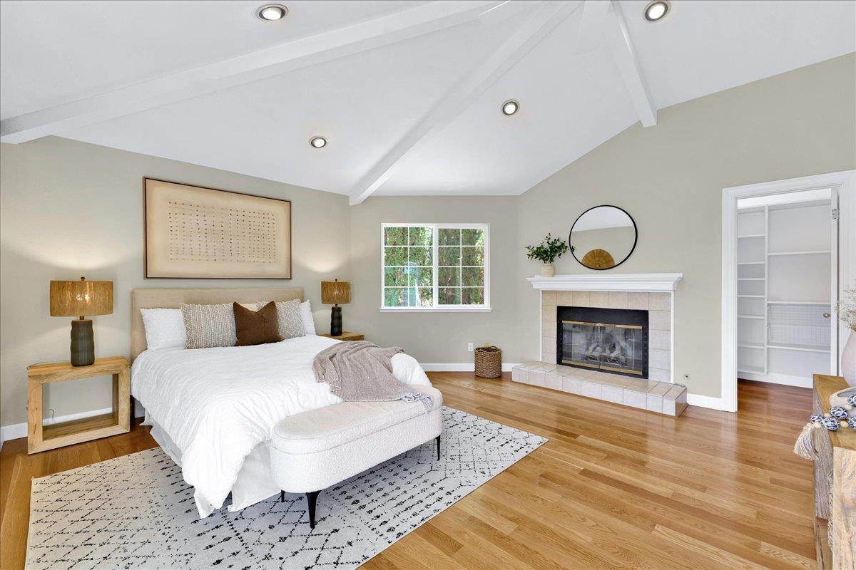 Detail Gallery Image 12 of 37 For 20486 Pierce Rd, Saratoga,  CA 95070 - 3 Beds | 2/1 Baths