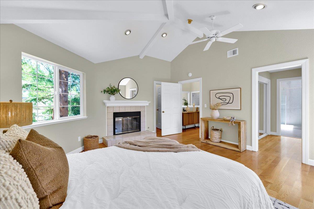 Detail Gallery Image 14 of 37 For 20486 Pierce Rd, Saratoga,  CA 95070 - 3 Beds | 2/1 Baths