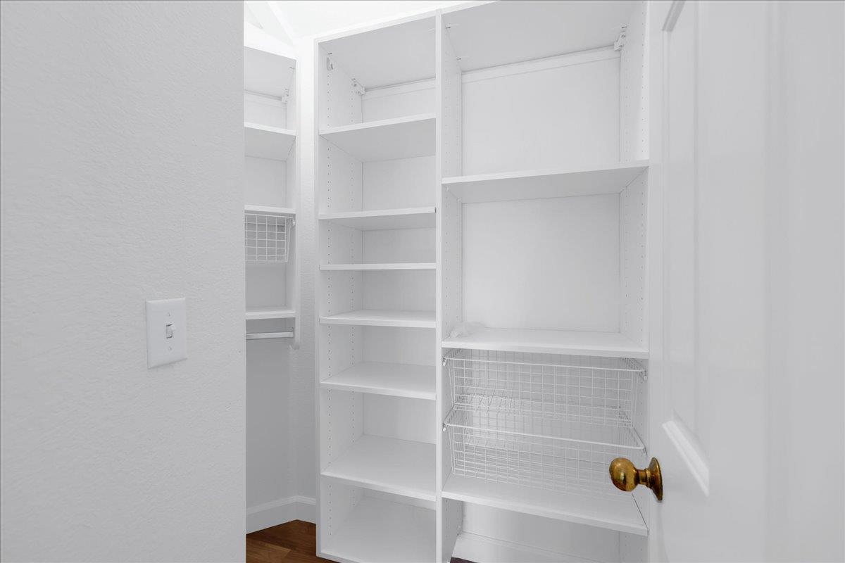 Detail Gallery Image 15 of 37 For 20486 Pierce Rd, Saratoga,  CA 95070 - 3 Beds | 2/1 Baths