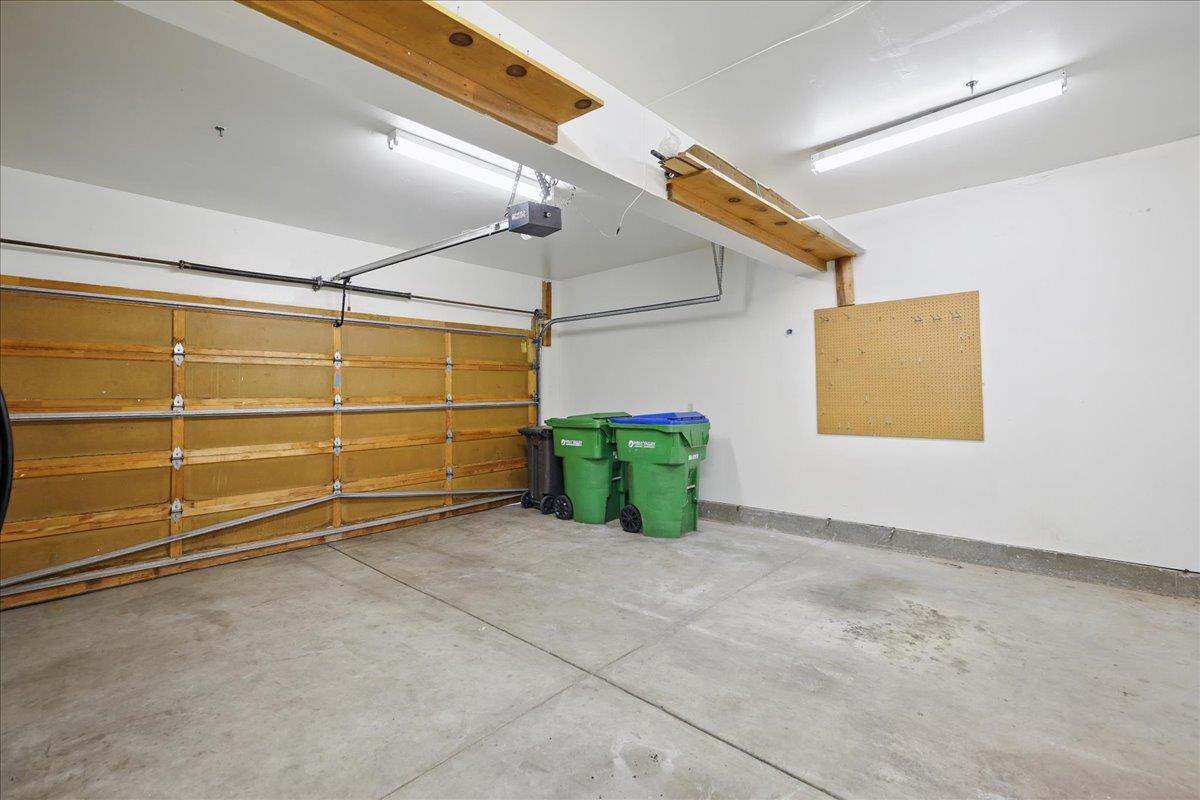 Detail Gallery Image 32 of 37 For 20486 Pierce Rd, Saratoga,  CA 95070 - 3 Beds | 2/1 Baths