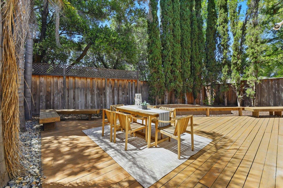 Detail Gallery Image 36 of 37 For 20486 Pierce Rd, Saratoga,  CA 95070 - 3 Beds | 2/1 Baths