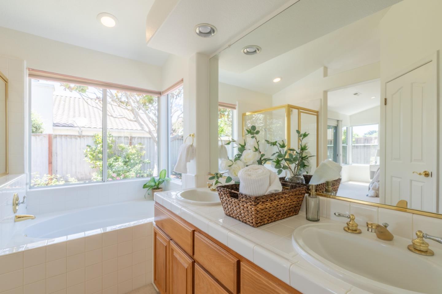 Detail Gallery Image 18 of 23 For 3349 Abdy Way, Marina,  CA 93933 - 4 Beds | 2 Baths