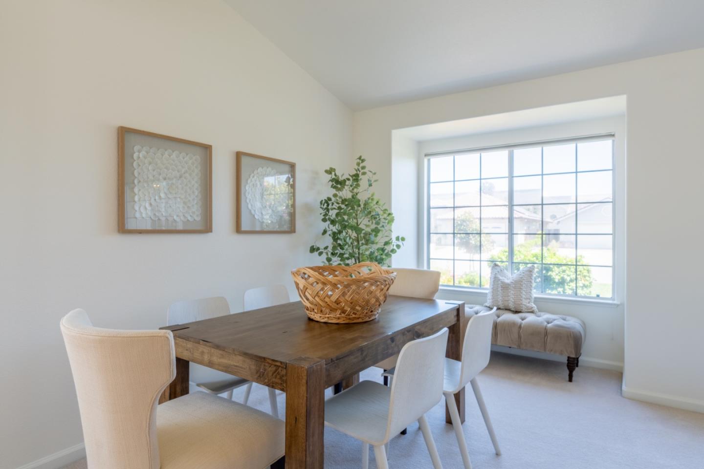 Detail Gallery Image 5 of 23 For 3349 Abdy Way, Marina,  CA 93933 - 4 Beds | 2 Baths