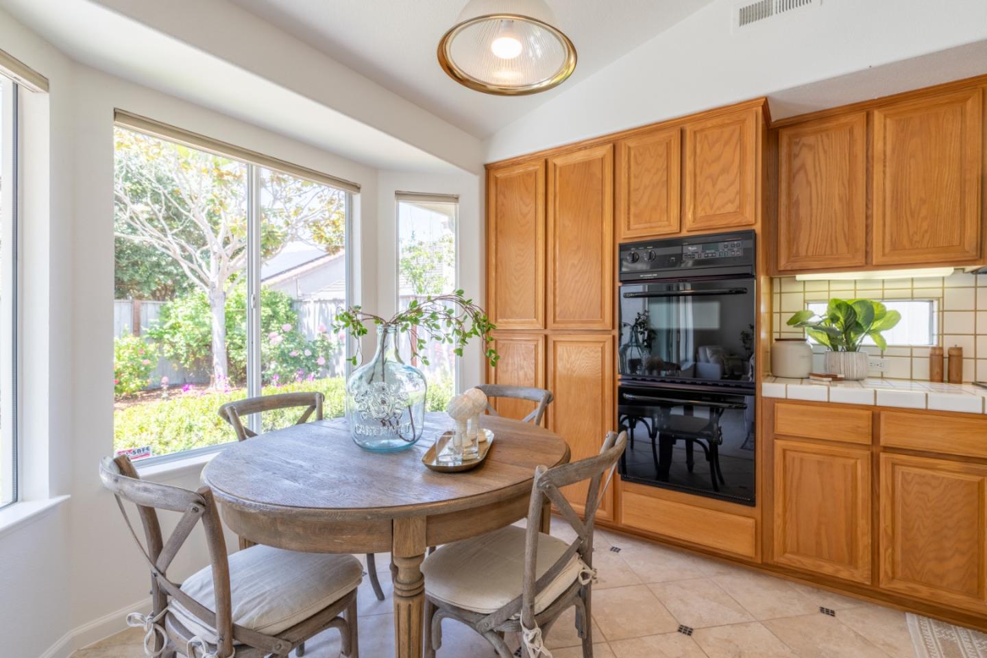 Detail Gallery Image 8 of 23 For 3349 Abdy Way, Marina,  CA 93933 - 4 Beds | 2 Baths