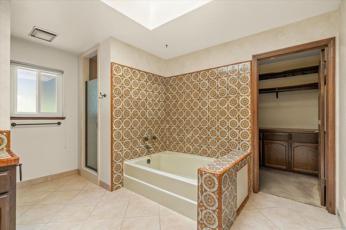 Detail Gallery Image 26 of 43 For 2155 Lilac Ln, Morgan Hill,  CA 95037 - 4 Beds | 2/1 Baths