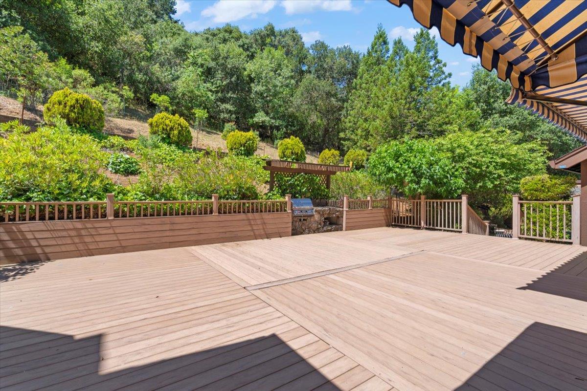Detail Gallery Image 34 of 43 For 2155 Lilac Ln, Morgan Hill,  CA 95037 - 4 Beds | 2/1 Baths