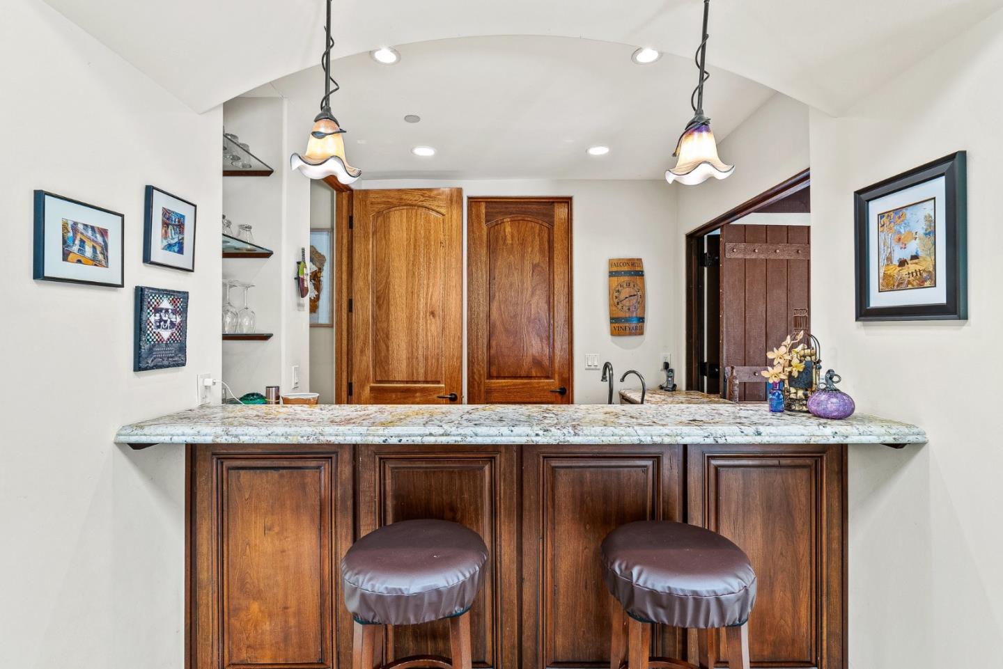 Detail Gallery Image 39 of 107 For 220 Falcon Hl, Santa Cruz,  CA 95065 - 5 Beds | 5/1 Baths