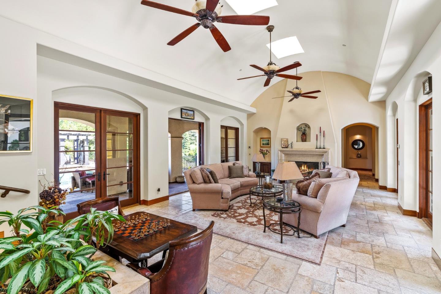 Detail Gallery Image 43 of 107 For 220 Falcon Hl, Santa Cruz,  CA 95065 - 5 Beds | 5/1 Baths