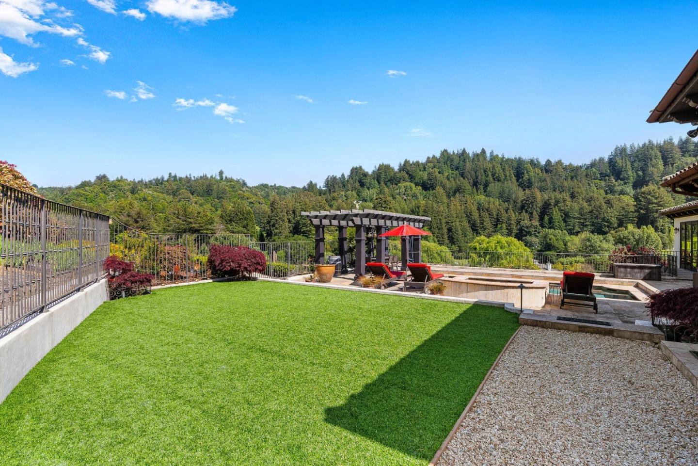 Detail Gallery Image 72 of 107 For 220 Falcon Hl, Santa Cruz,  CA 95065 - 5 Beds | 5/1 Baths