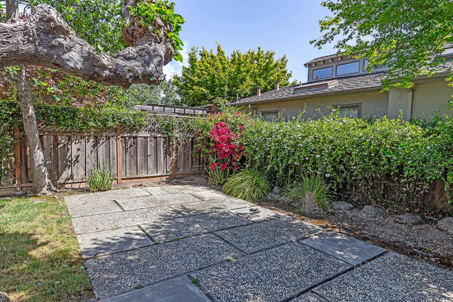 Detail Gallery Image 29 of 33 For 1198 Coolidge Ave, San Jose,  CA 95125 - 3 Beds | 2 Baths