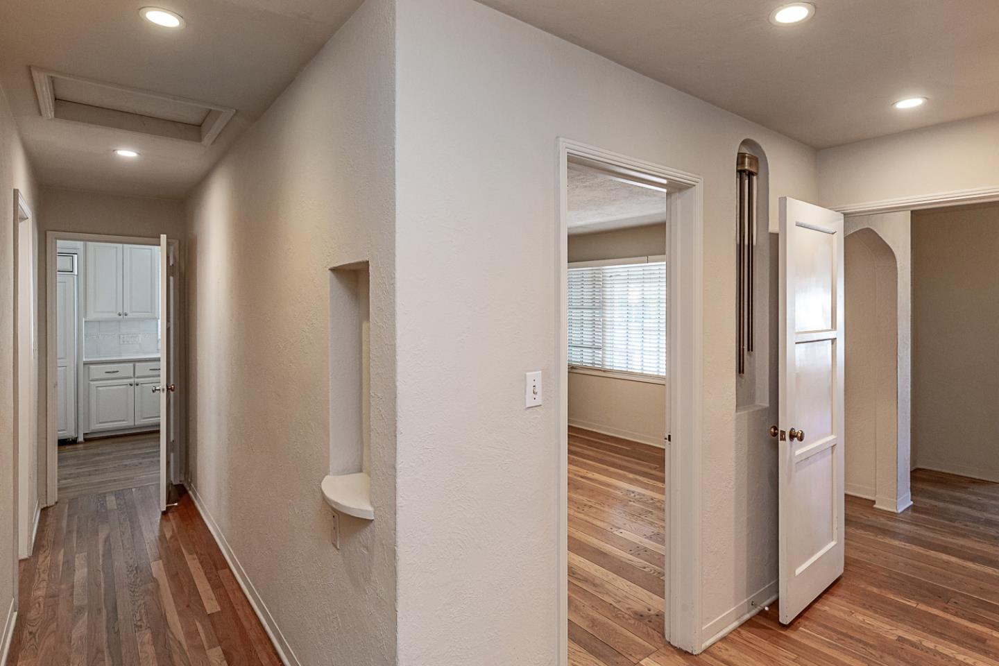 Detail Gallery Image 6 of 33 For 1198 Coolidge Ave, San Jose,  CA 95125 - 3 Beds | 2 Baths