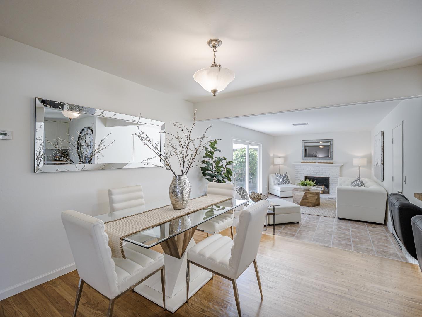 Detail Gallery Image 12 of 39 For 1858 Sommerfeld Ave, Santa Cruz,  CA 95062 - 3 Beds | 2 Baths