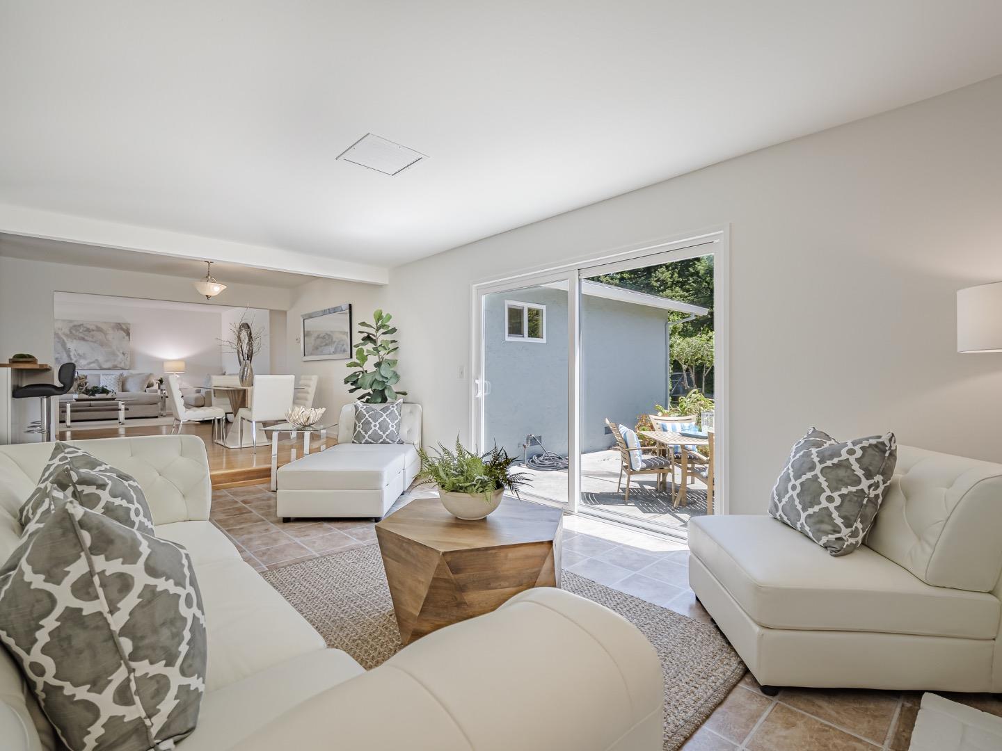 Detail Gallery Image 16 of 39 For 1858 Sommerfeld Ave, Santa Cruz,  CA 95062 - 3 Beds | 2 Baths