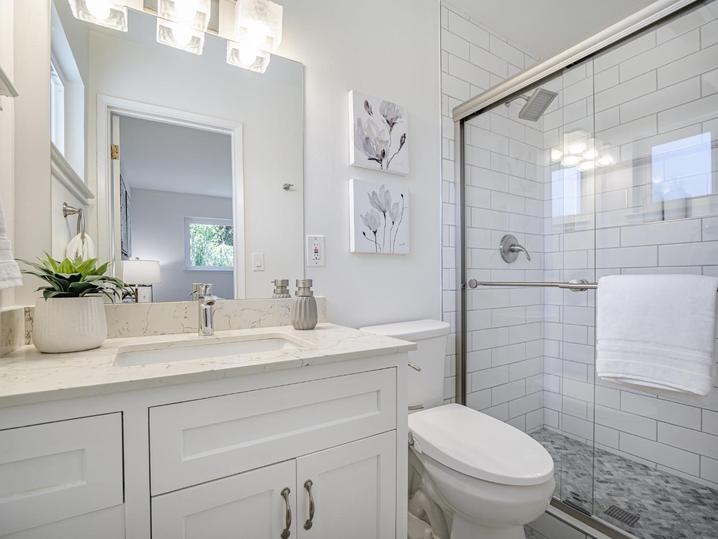 Detail Gallery Image 19 of 39 For 1858 Sommerfeld Ave, Santa Cruz,  CA 95062 - 3 Beds | 2 Baths