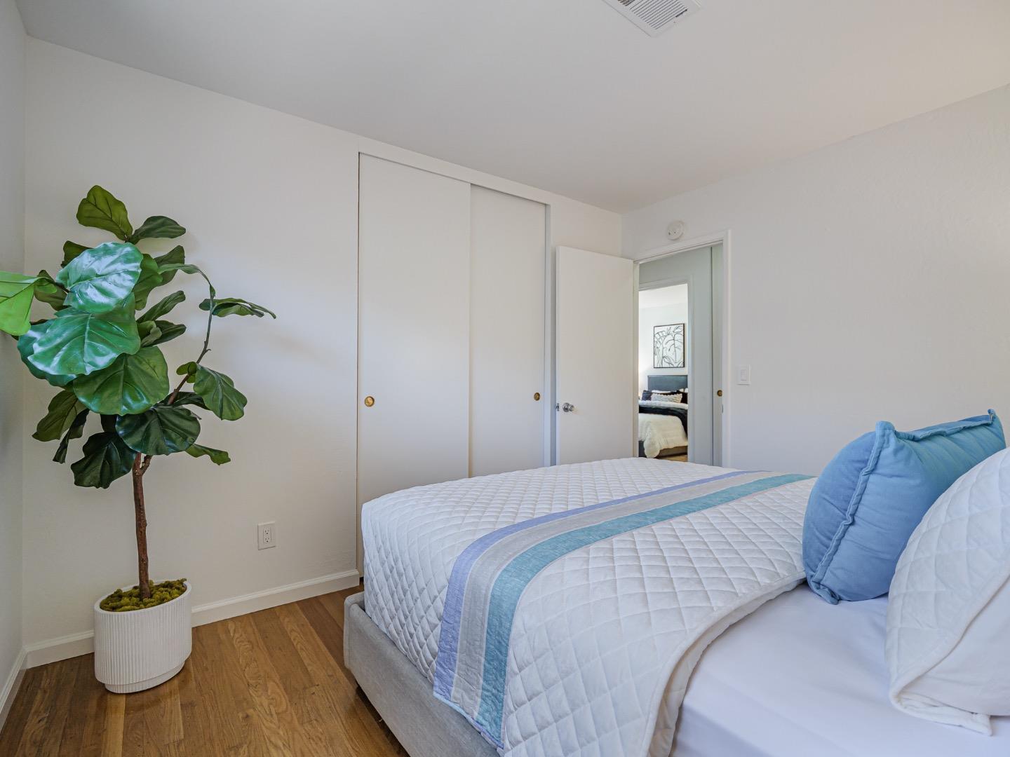 Detail Gallery Image 21 of 39 For 1858 Sommerfeld Ave, Santa Cruz,  CA 95062 - 3 Beds | 2 Baths