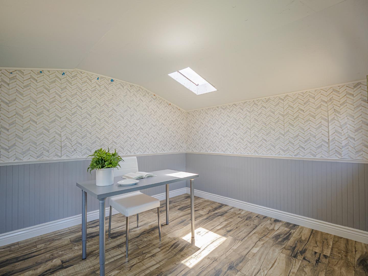 Detail Gallery Image 29 of 39 For 1858 Sommerfeld Ave, Santa Cruz,  CA 95062 - 3 Beds | 2 Baths