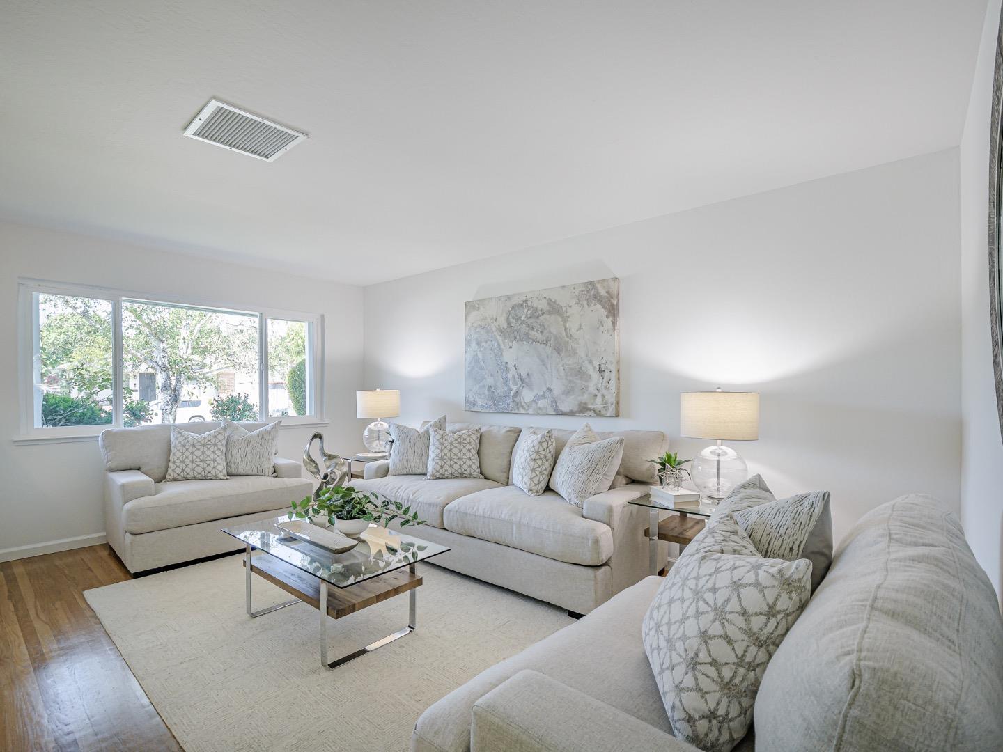 Detail Gallery Image 7 of 39 For 1858 Sommerfeld Ave, Santa Cruz,  CA 95062 - 3 Beds | 2 Baths